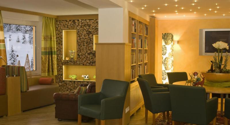 טרפן Sonnenhotel Zaubek מראה חיצוני תמונה