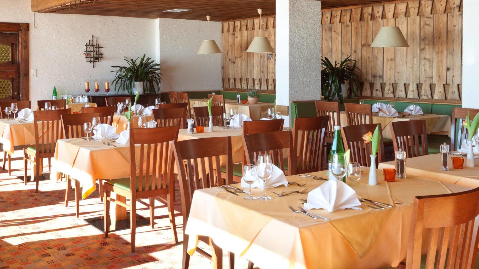 טרפן Sonnenhotel Zaubek מראה חיצוני תמונה